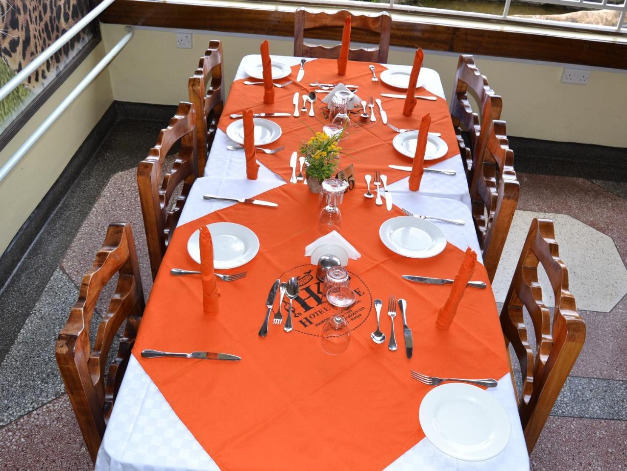 Kunste Hotel Nakuru Esterno foto