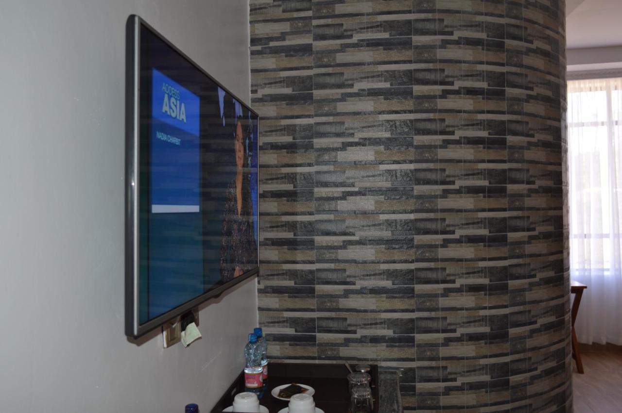 Kunste Hotel Nakuru Esterno foto