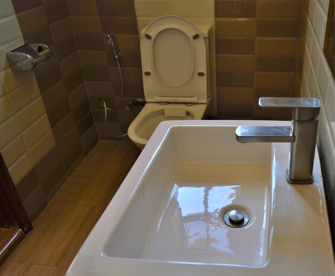 Kunste Hotel Nakuru Esterno foto