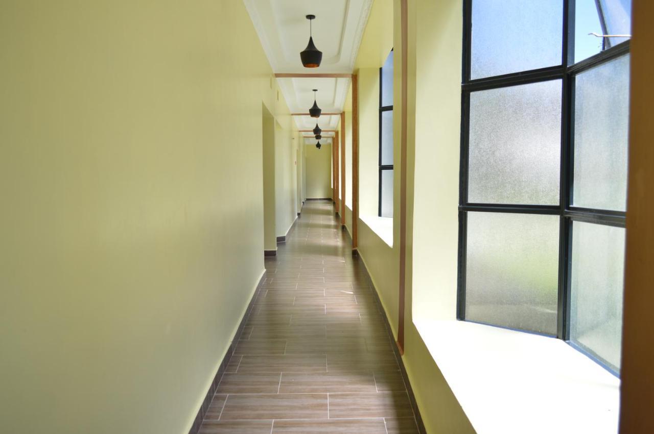 Kunste Hotel Nakuru Esterno foto